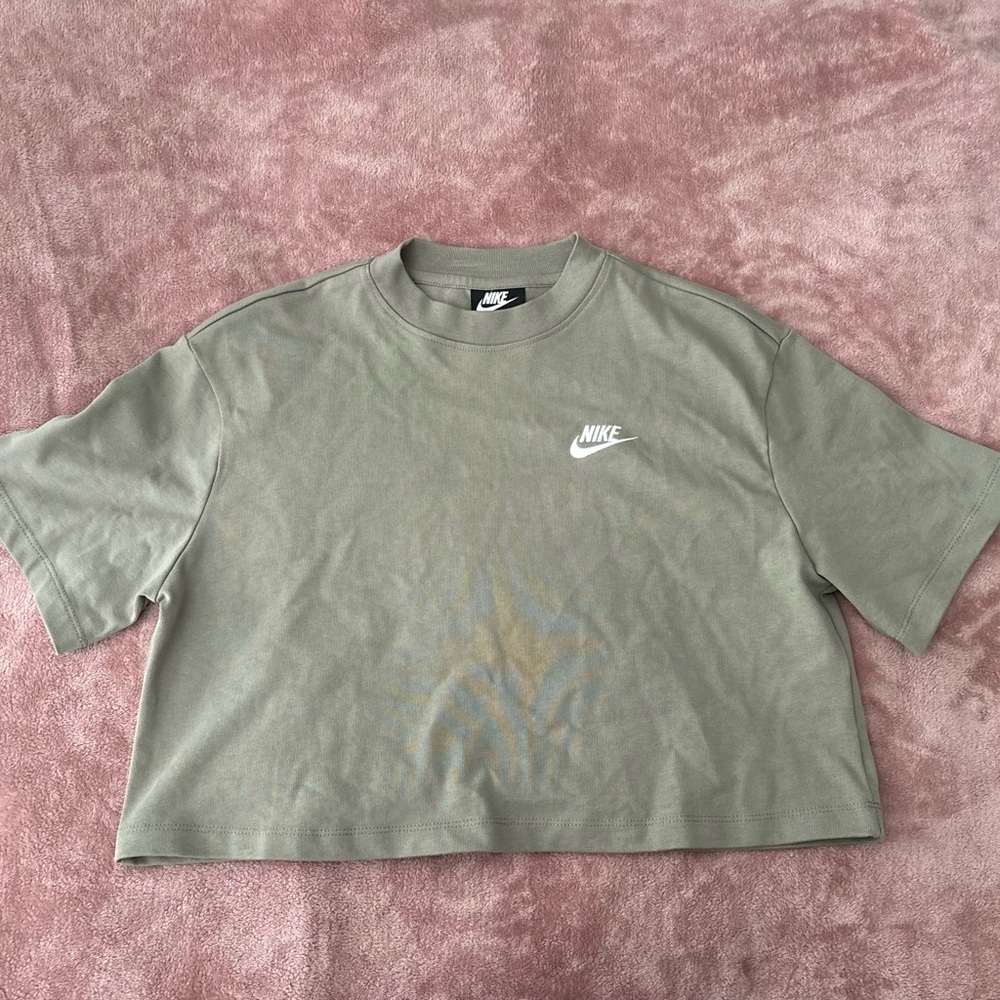 Nike Women's Olive Green Crop Top